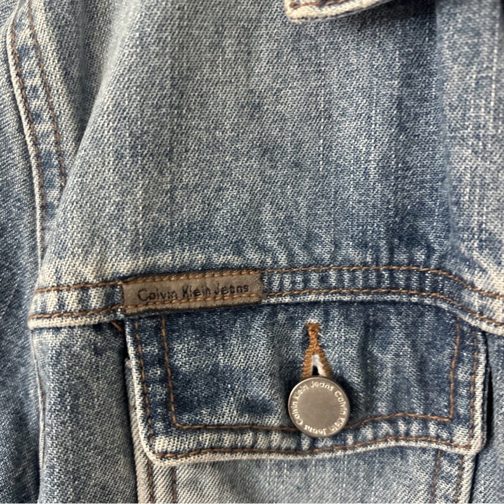 Denim Jacket with Red Lips Rolling Stones Graphic - Picture 4 of 11
